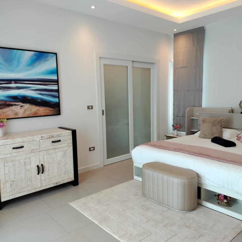 Bright Hua Hin Villa Open Concept Sale