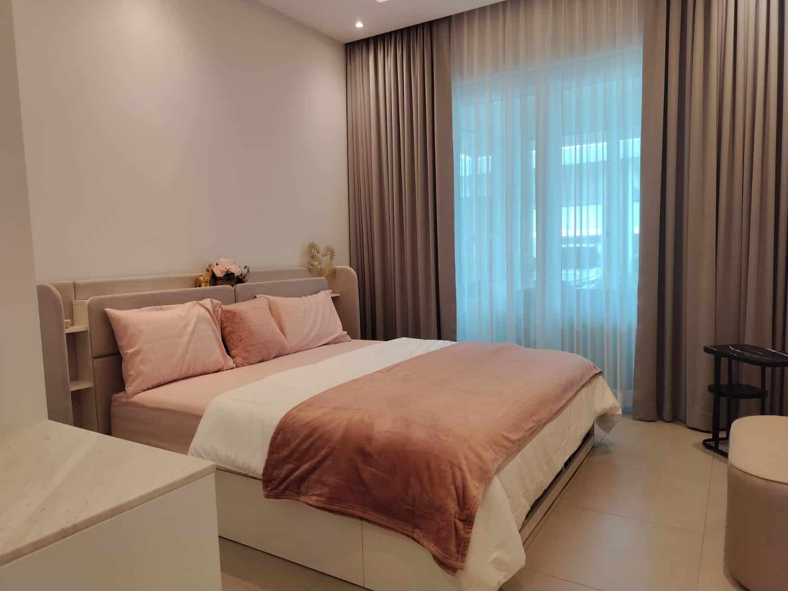 Contemporary Villa Hua Hin Scenic Location Sale