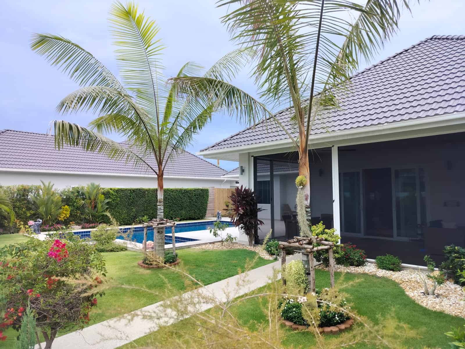 Premium Hua Hin Villa Modern Design Sale
