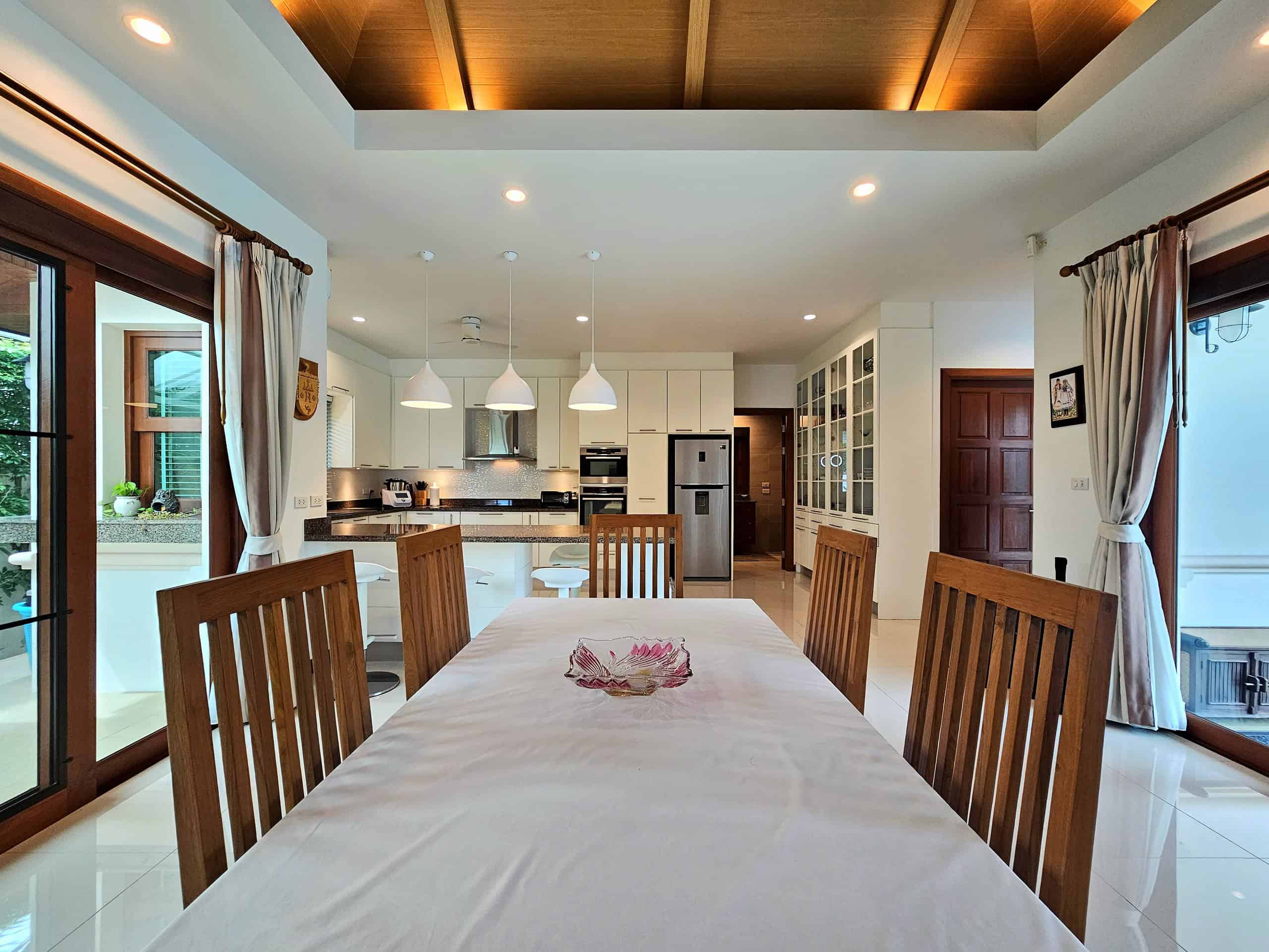 Luxury Hua Hin Villa Tropical Outdoor Space