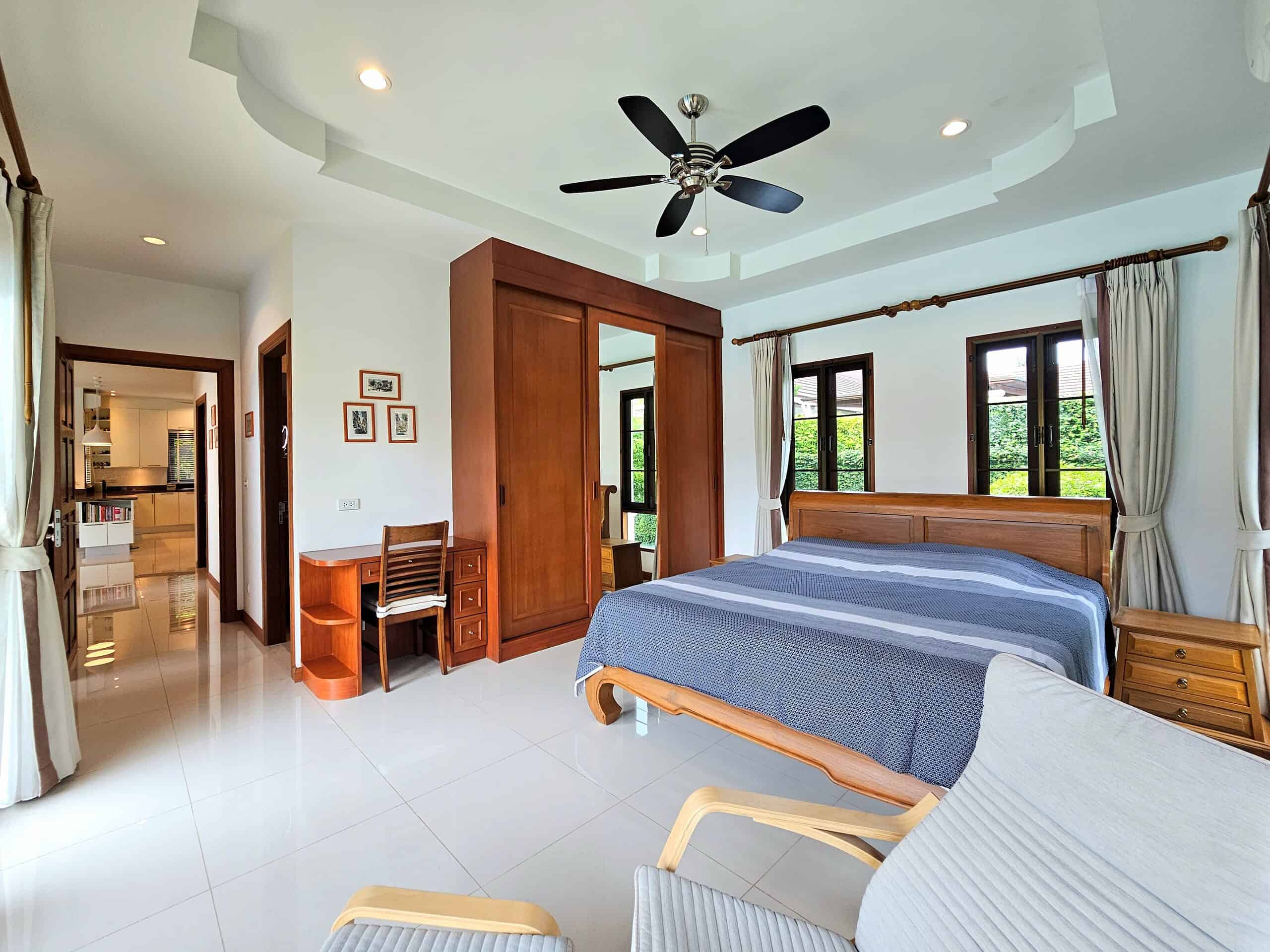 Exclusive Hua Hin Villa Tropical Garden Views