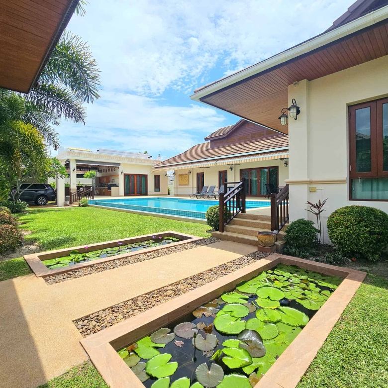 Elegant Tropical Villa Hillside Hamlet Hua Hin