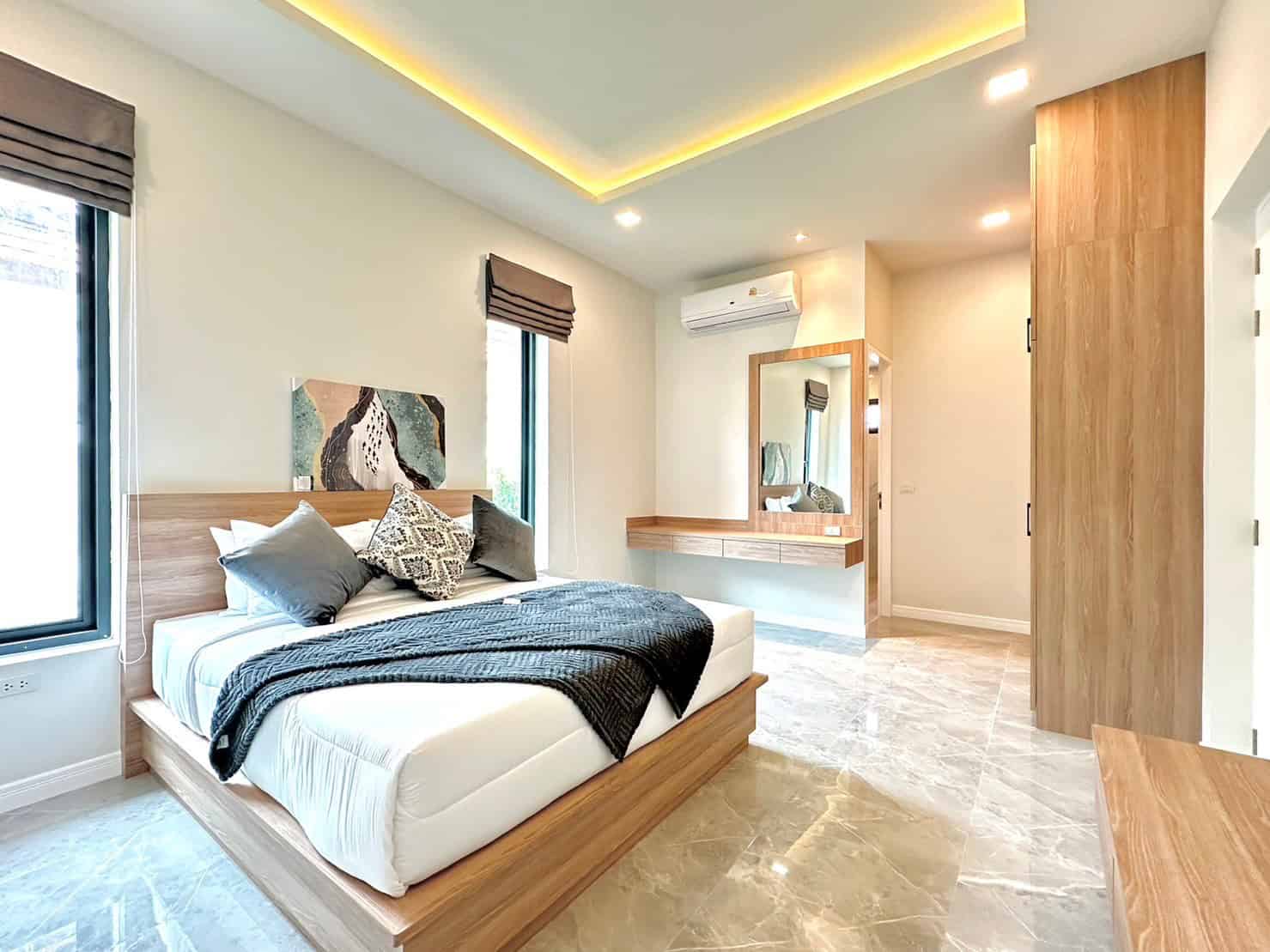 Designer Balinese Villa Pool Hua Hin Living