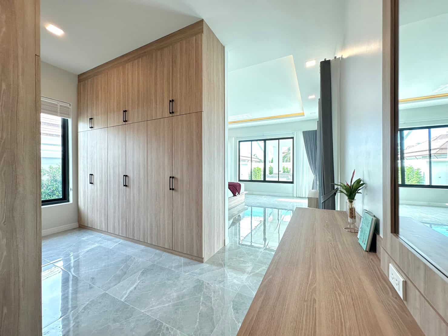 Exclusive Tropical Villa Pool Hua Hin Sale