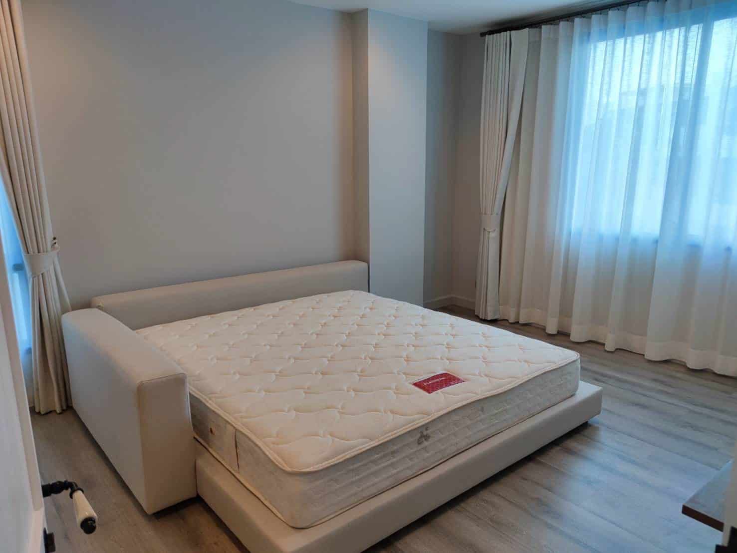 Hua Hin condo ocean breeze full amenities
