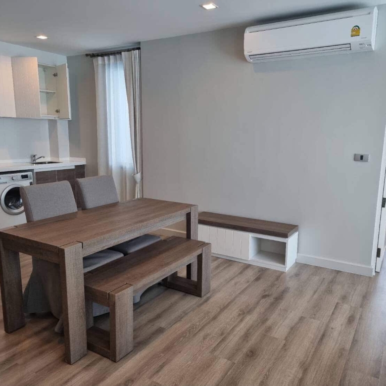 Elegant condo Hua Hin beachfront serene location