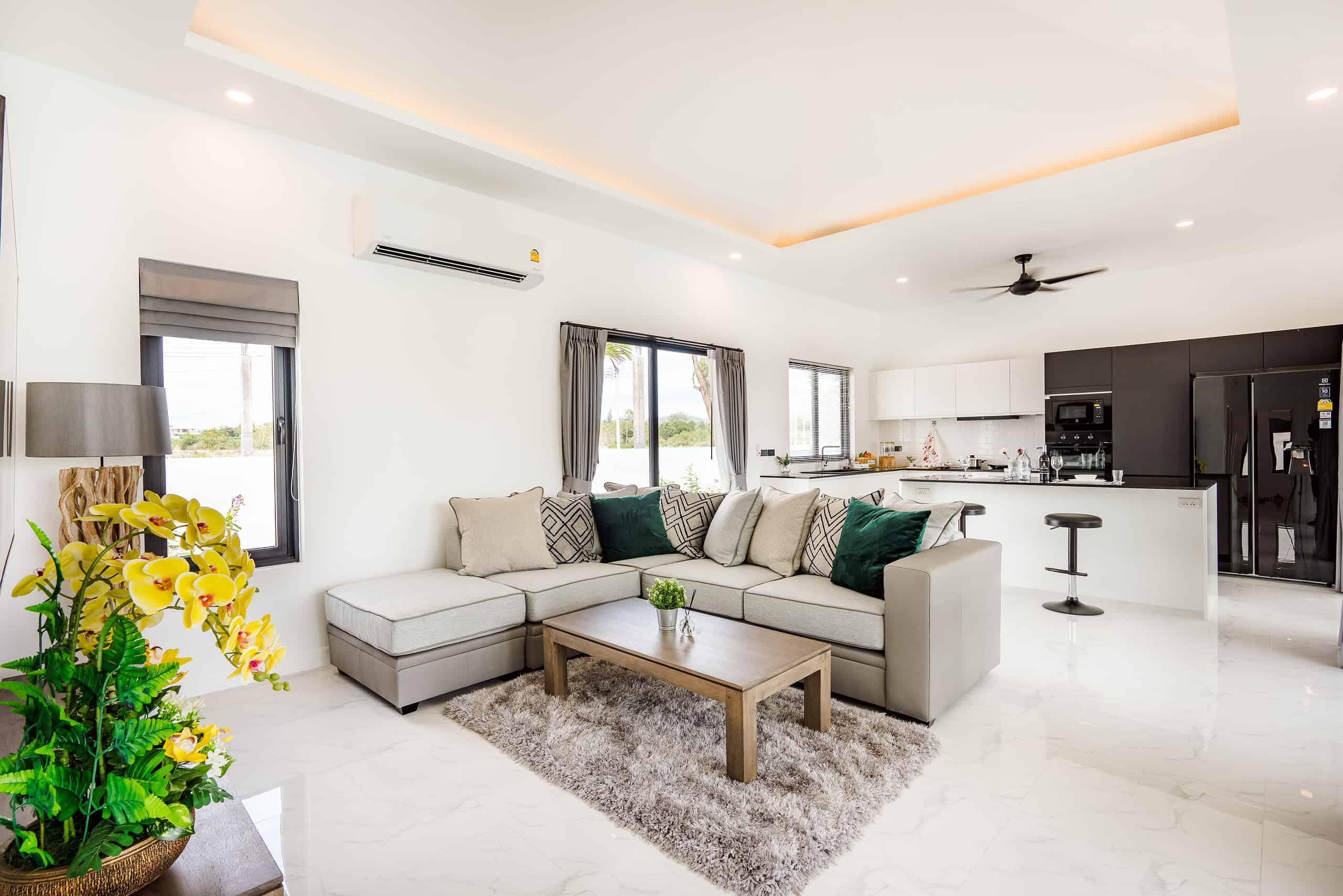 Luxury Hua Hin Residence With Poolside Comfort