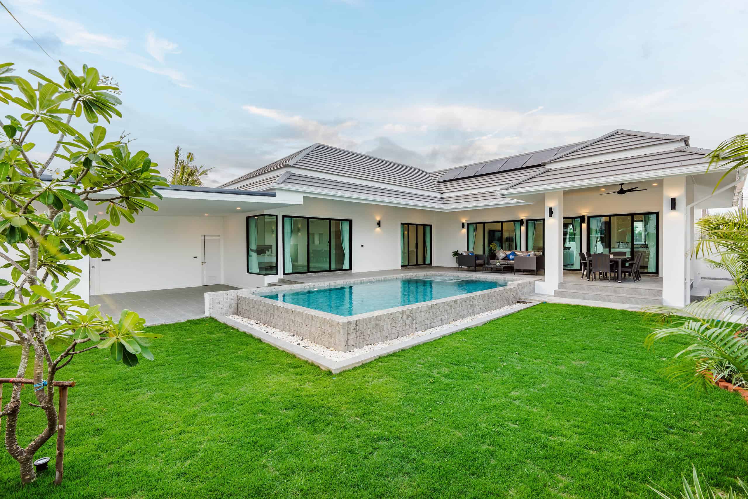 Exclusive Hua Hin House With Private Retreat