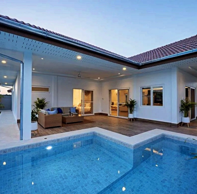 Exclusive Hua Hin Villa Modern Elegant Design