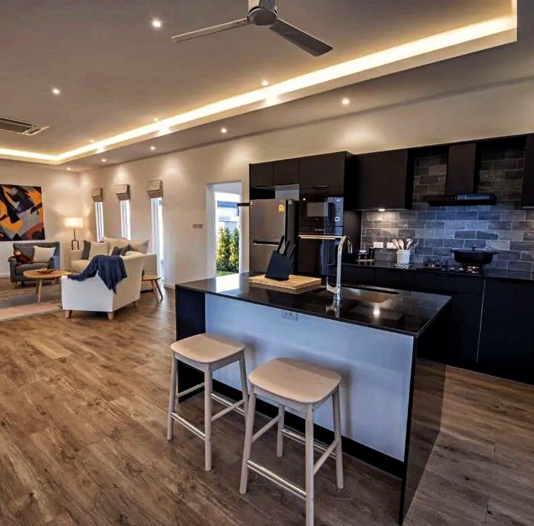 Modern Hua Hin Villa High End Finishes