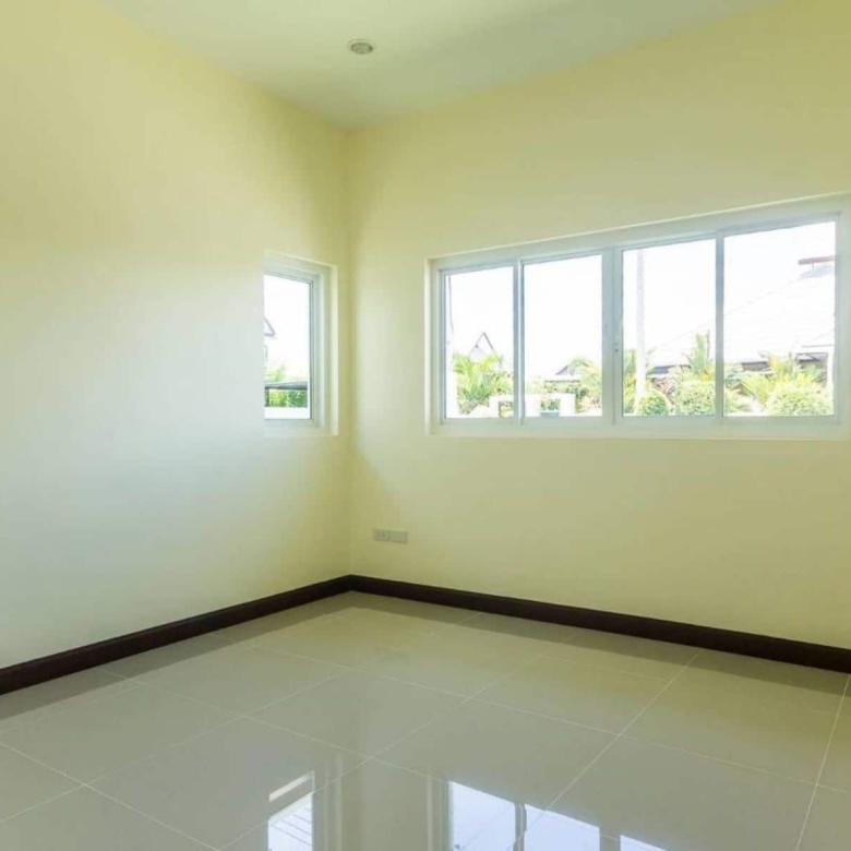 Comfortable Hua Hin Villa with Family Friendly Layout