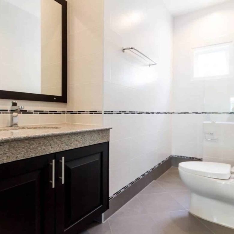 Well Located Hua Hin Villa with Easy Town Access