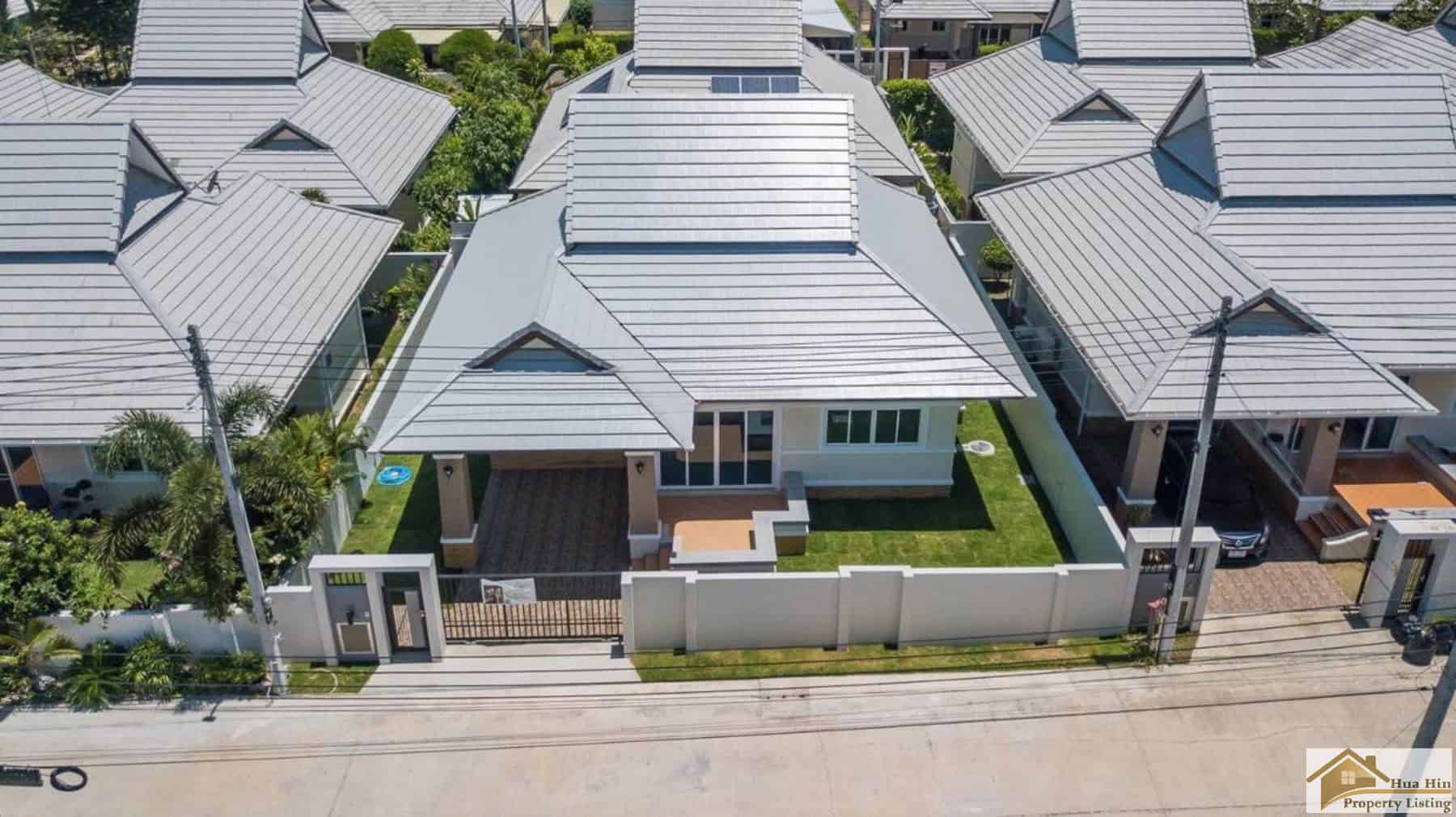 Premium Hua Hin Villa Close to Local Amenities