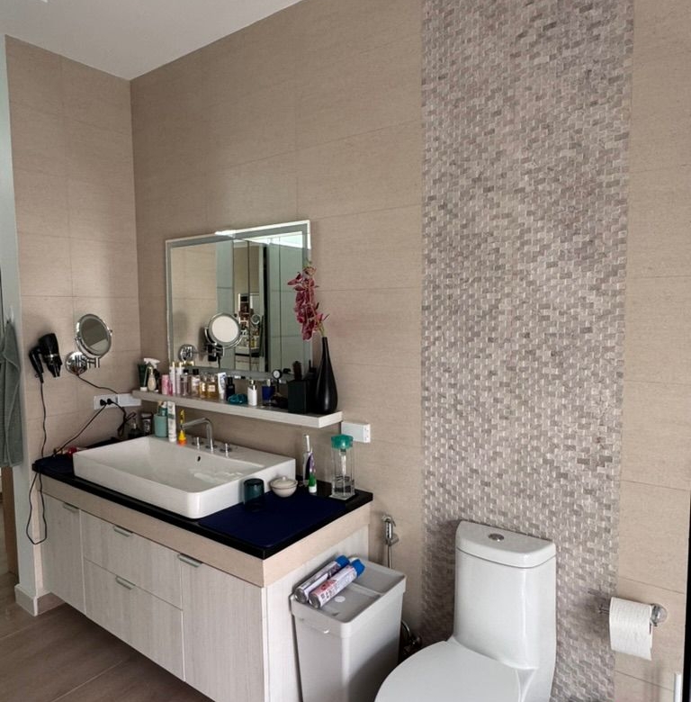 Stunning Hua Hin Villa Premium Quality Construction