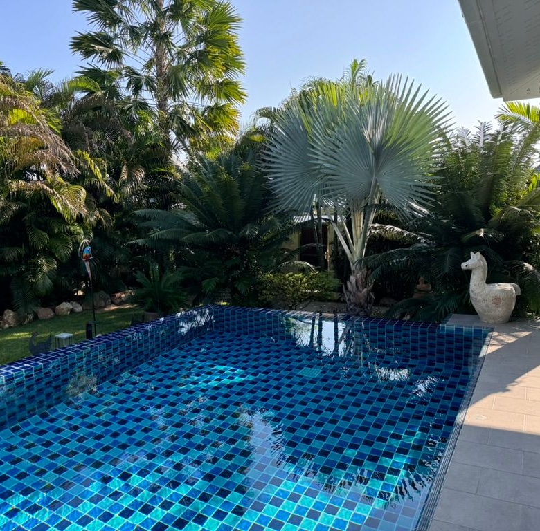Charming Hua Hin Villa Close to Local Attractions