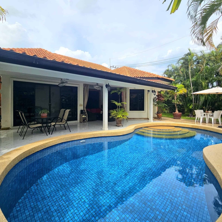 Exclusive Hua Hin Villa Tropical Pool Sale