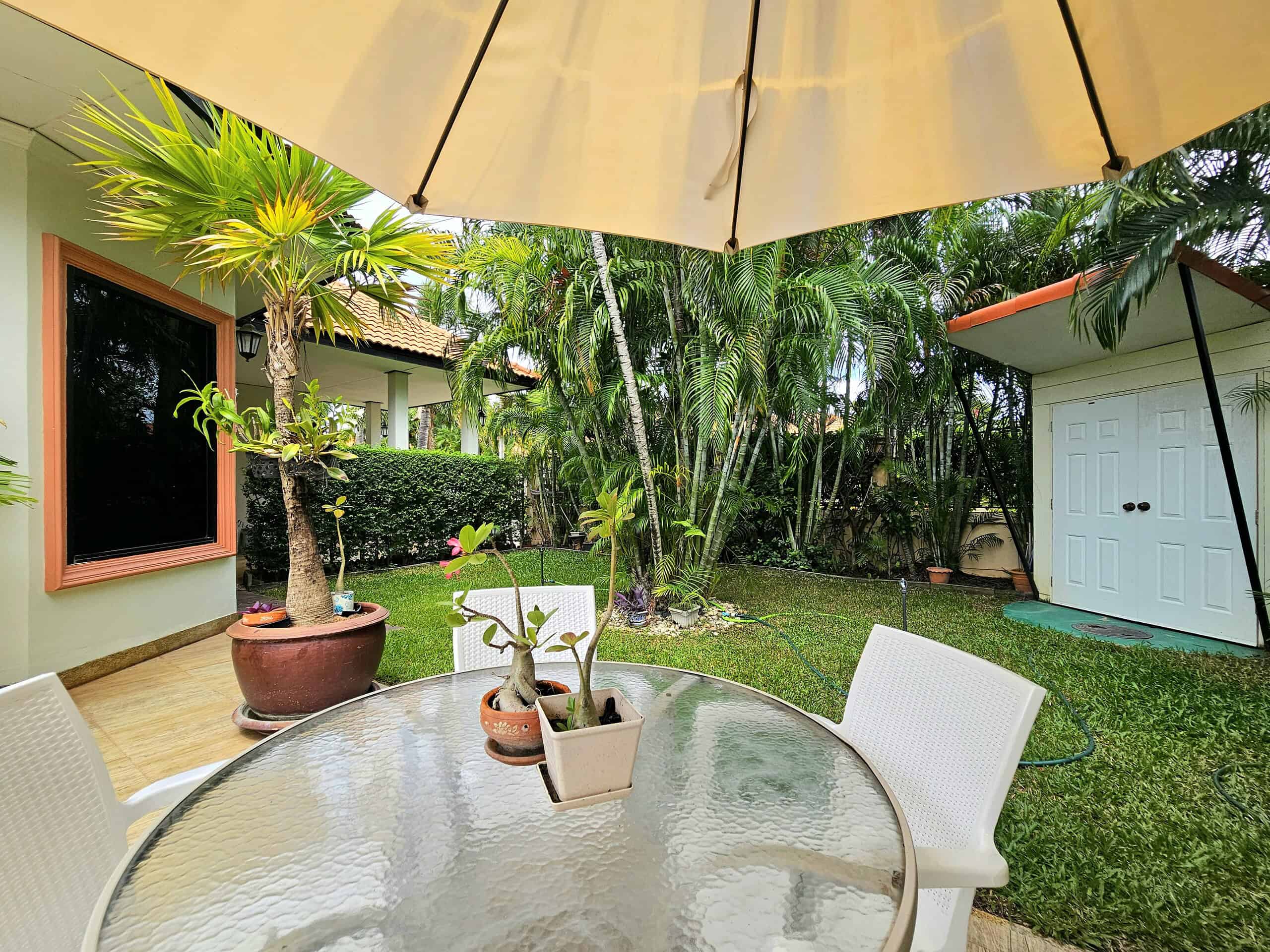 Hua Hin Villa Tropical Comfort Sale