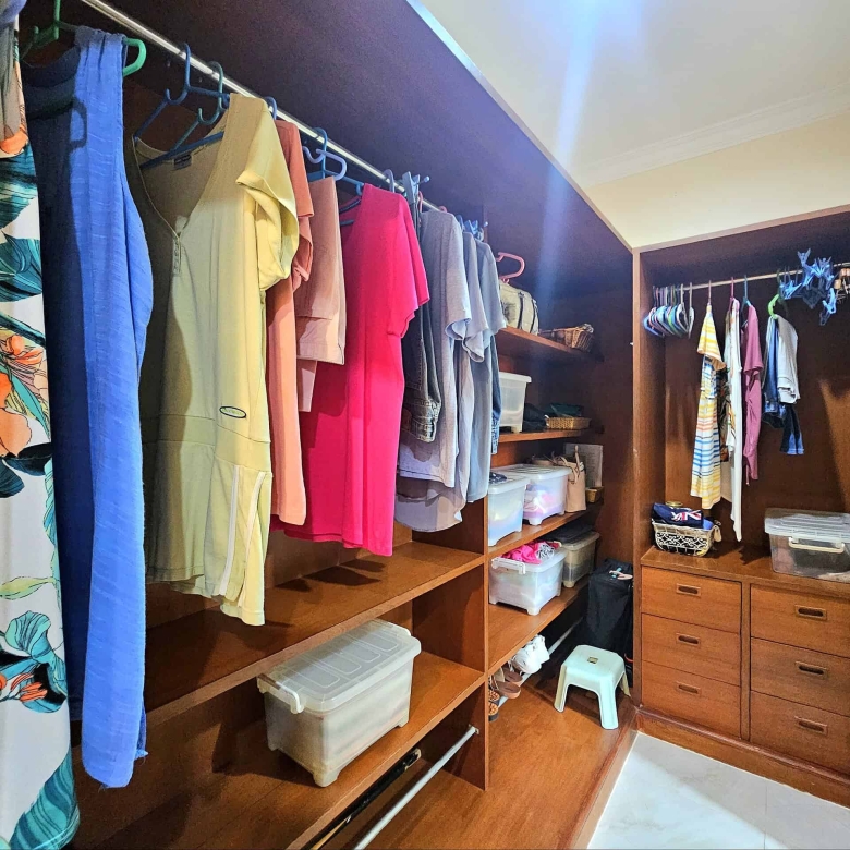 Hua Hin Villa Tropical Paradise Sale