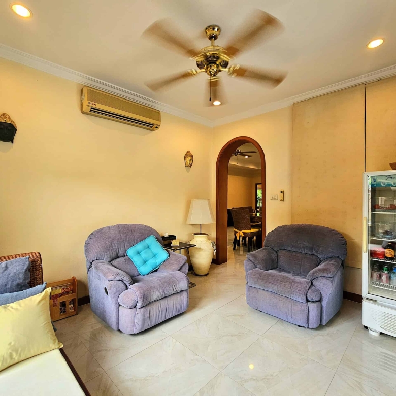 Luxury Tropical Villa Hua Hin Sale