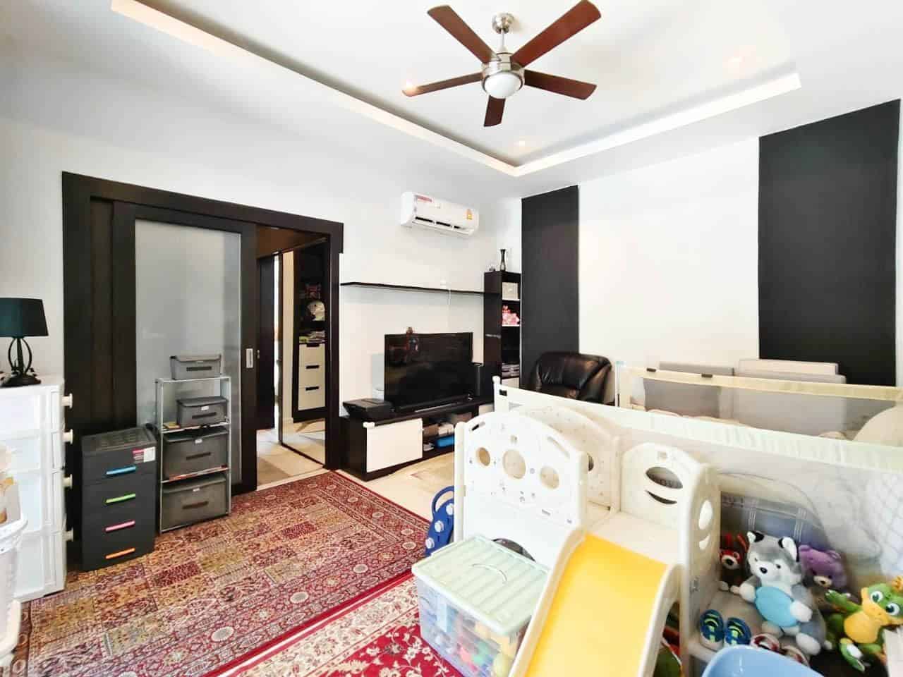 Luxury Living Villa Sale Smart House Valley