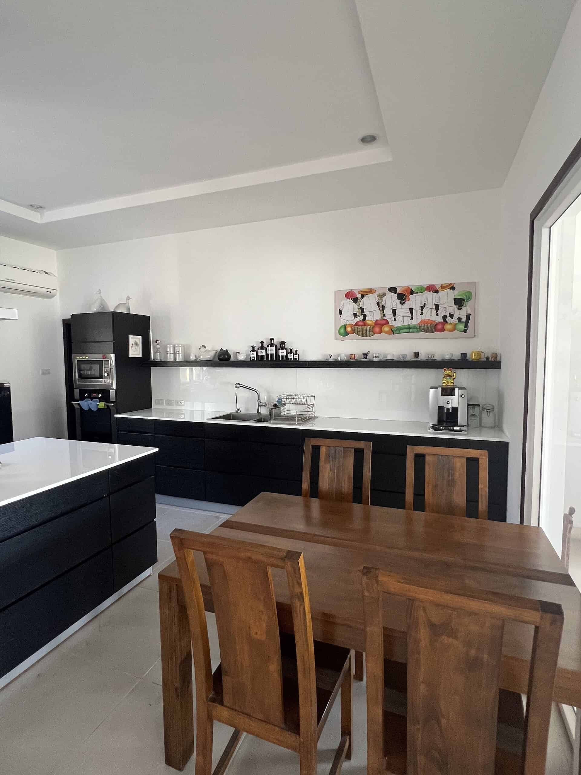 Inviting Hua Hin Villa for Families
