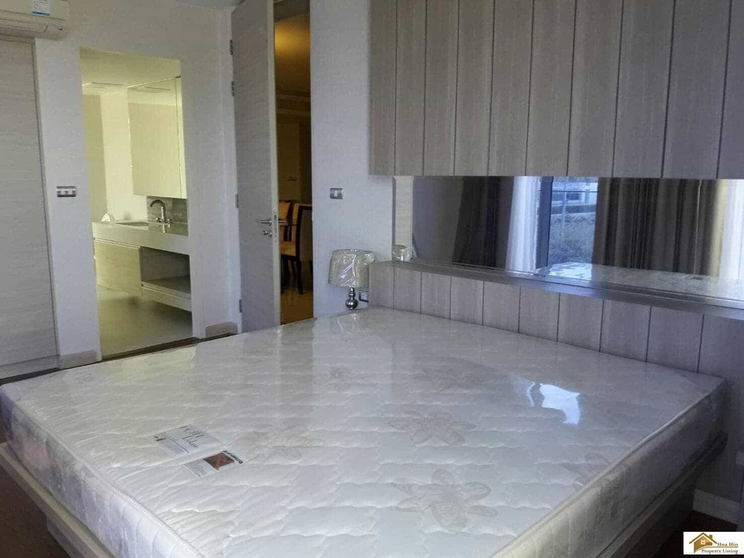 Sunny Hua Hin Condo with Golf Course Access