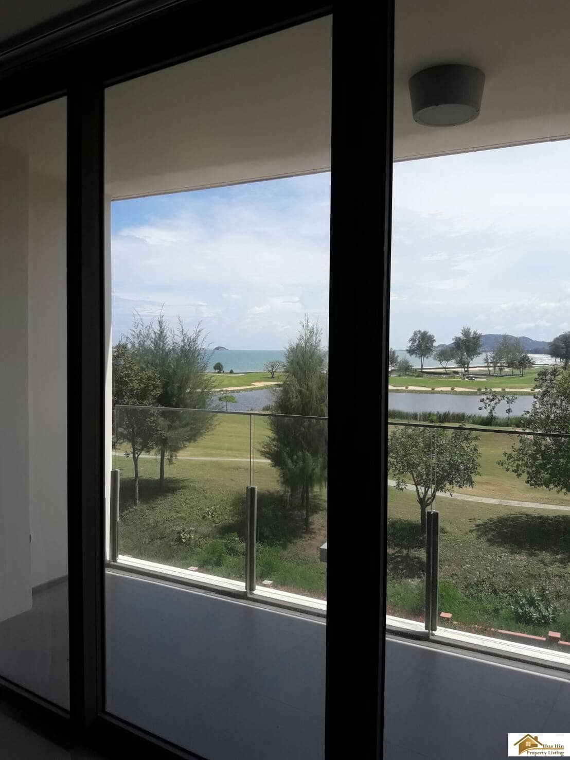Stylish Condo Near Suan Son Golf Course