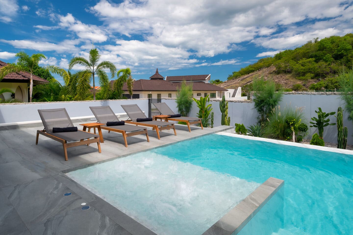 Bright Kemala Villa Open Plan Living Hua Hin