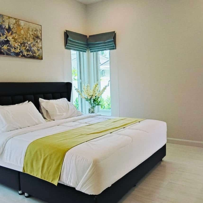 Charming Hua Hin Villa With Pool Sale