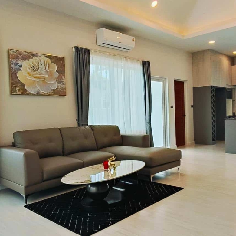 Chic Hua Hin Villa With Pool Sale