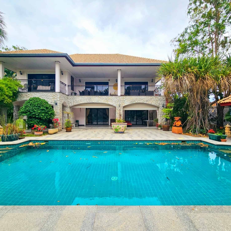 Stunning Two Storey Villa Sale Hua Hin
