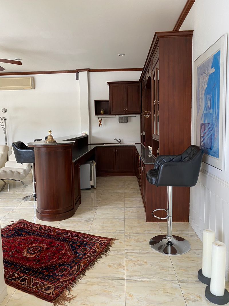 Upscale Hua Hin Villa with Scenic Surroundings