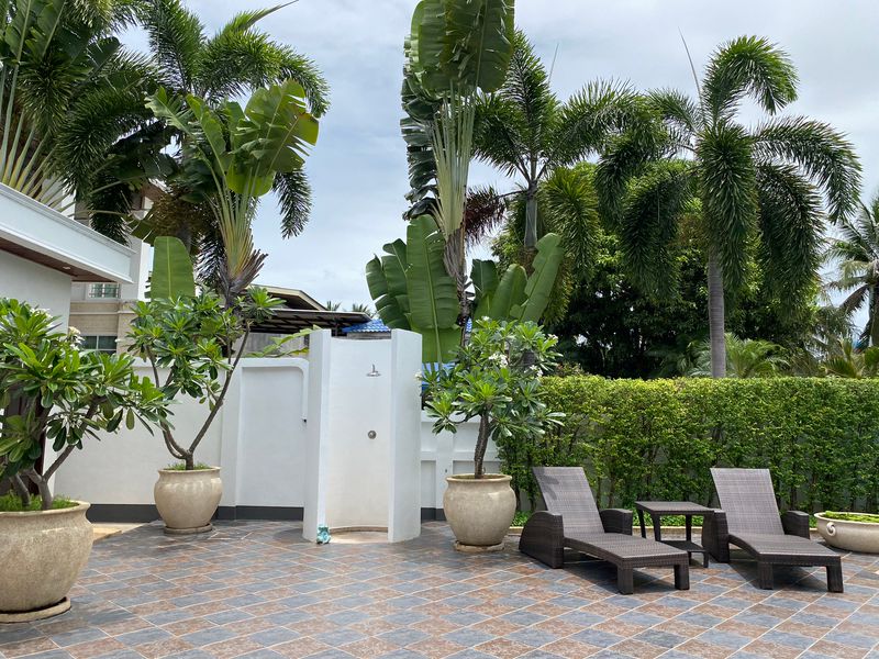 Exclusive Poolside Retreat in Hua Hin City