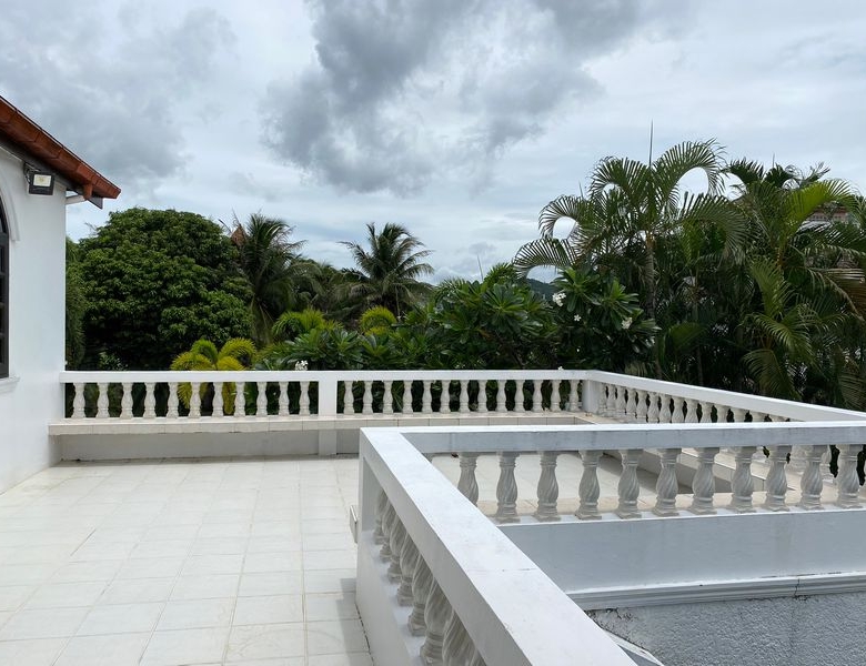 Stylish Contemporary Home in Hua Hin