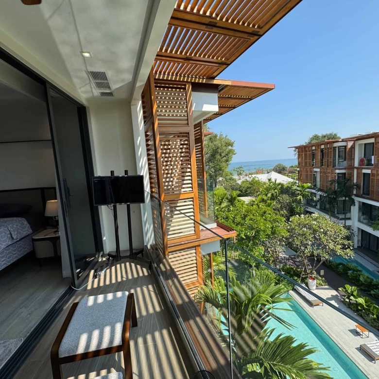 Luxury Condo For Sale Beachfront Hua Hin
