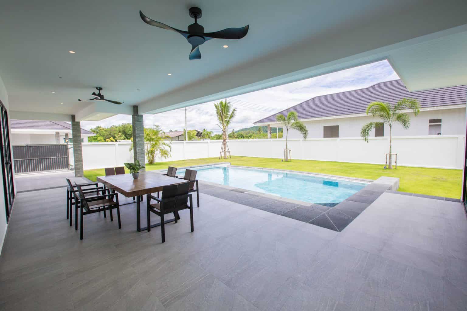 High End Villa Sale Hua Hin Golf Views