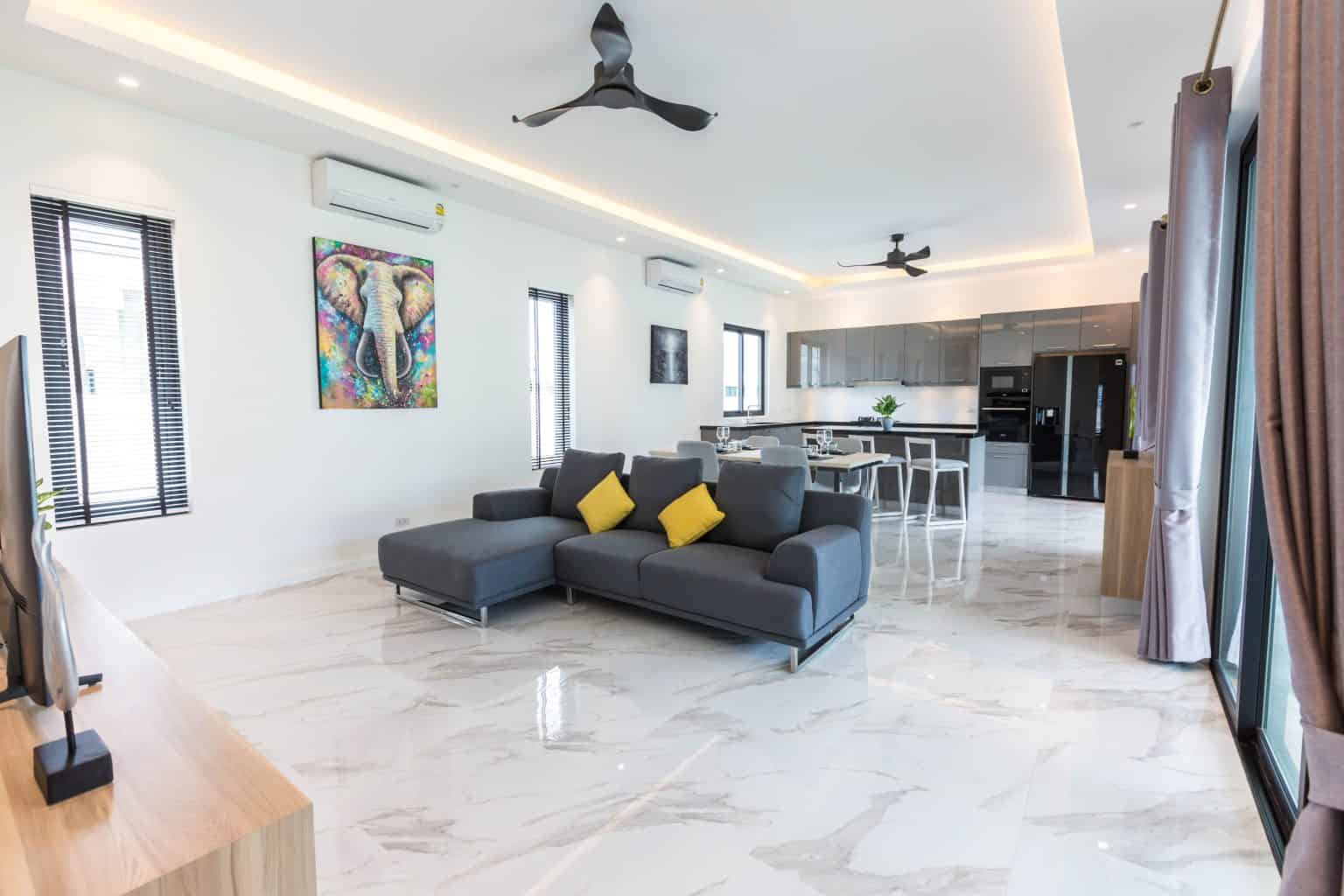 Stunning Hua Hin Villa Sale Golf Proximity