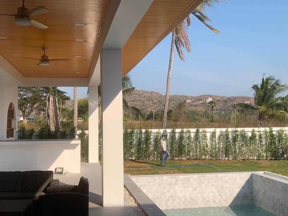 Stylish Hua Hin Villa with Outdoor Terrace