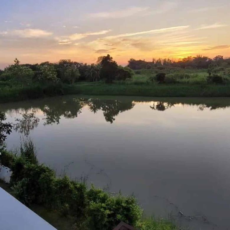 Hua Hin Villa Sale Exclusive Lakeside Charm