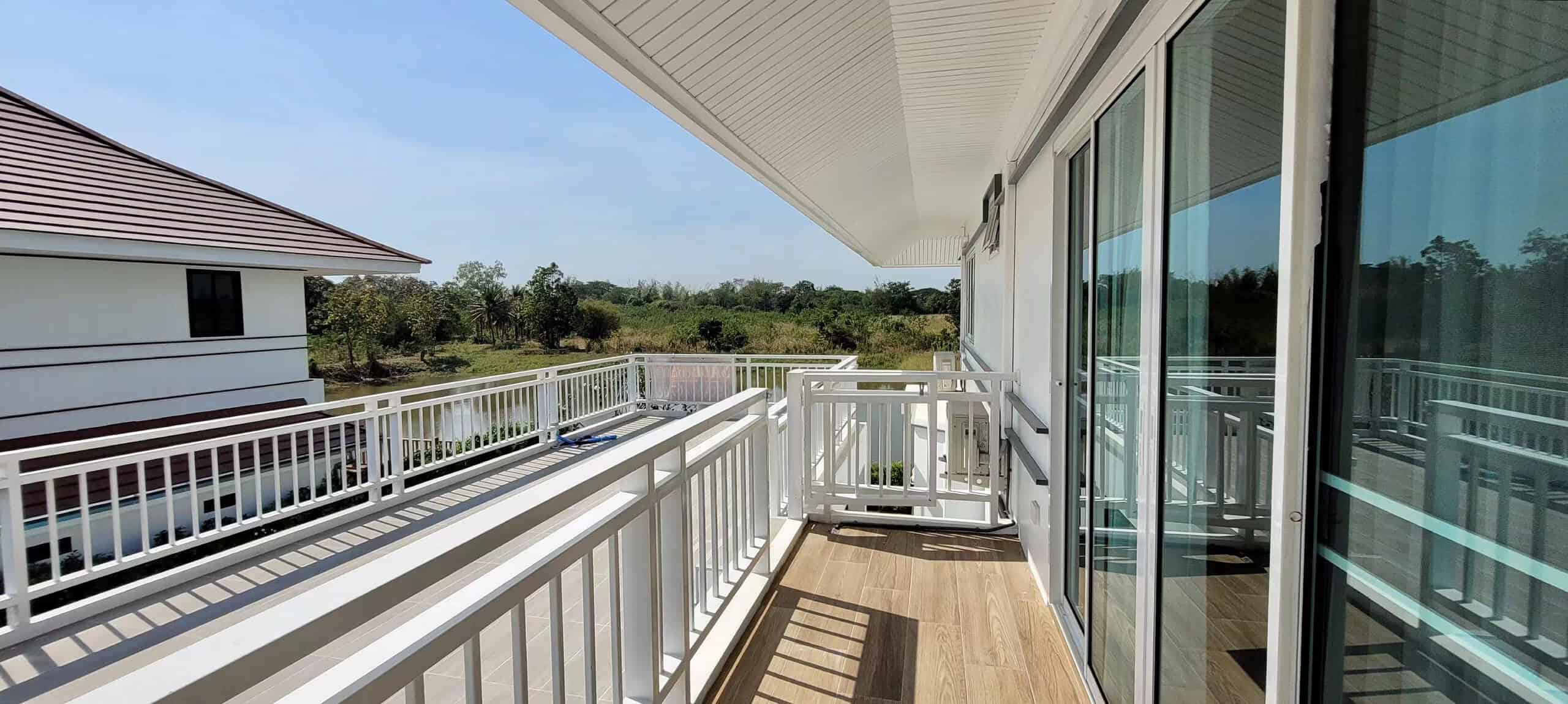 Exclusive Waterfront Villa Hua Hin Luxury Living