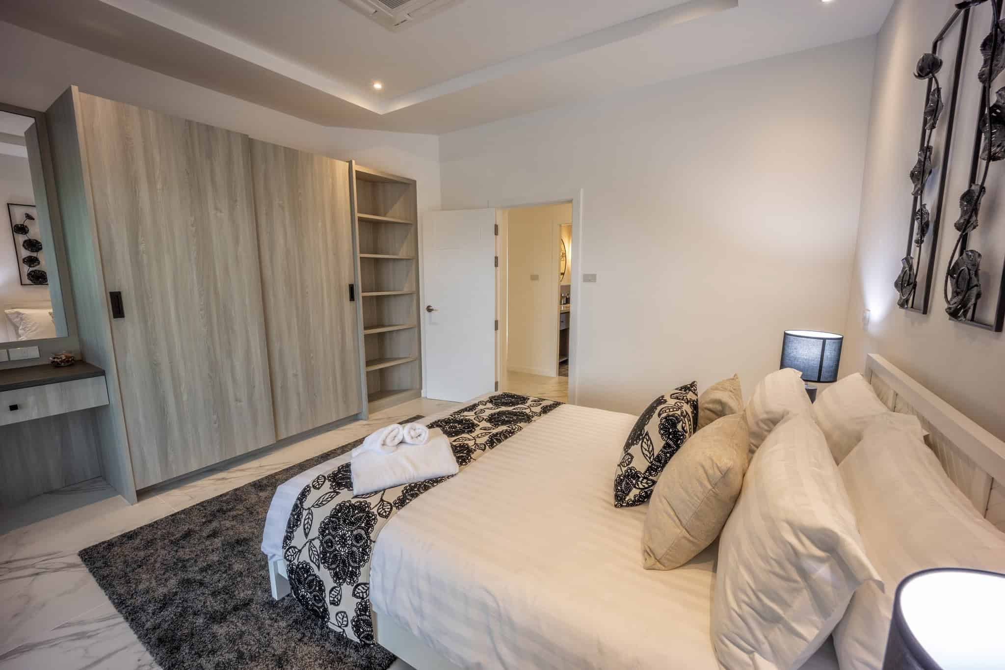 Modern Tropical Villa Perfect Sale