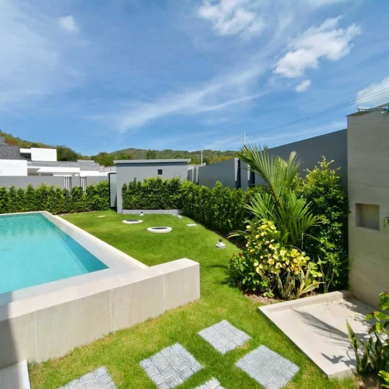 Contemporary Villa With Private Pool And Mountain Panorama