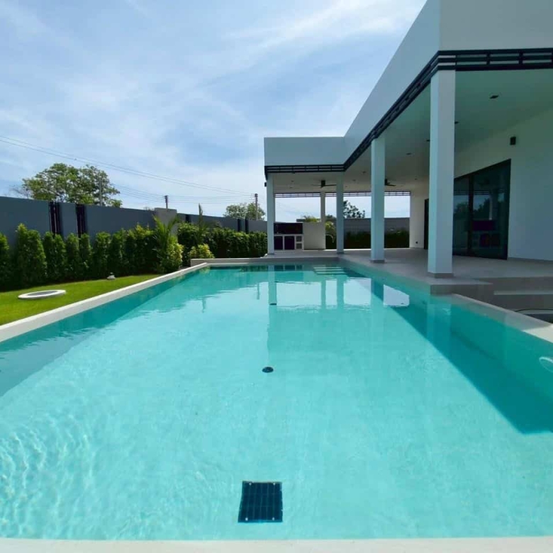 Chic Hua Hin Villa Boasting Mountain And Pool Views