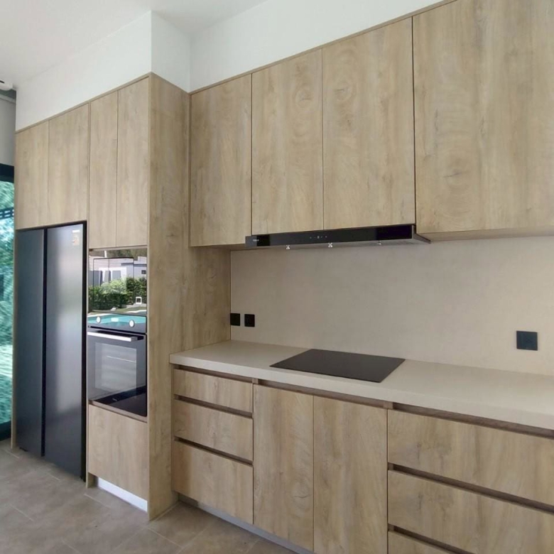 Stylish Villa Featuring Mountain Views And Private Pool