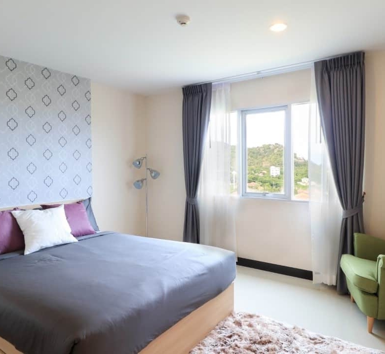 Sunny Hua Hin Penthouse Overlooking Sea