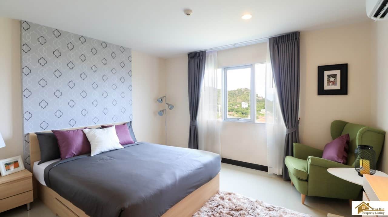 Sunny Hua Hin Penthouse Overlooking Sea