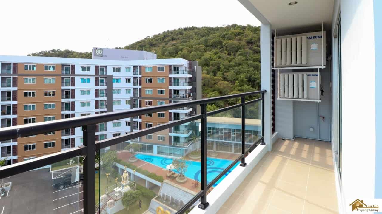 Hua Hin Penthouse with Breathtaking Ocean Scenery
