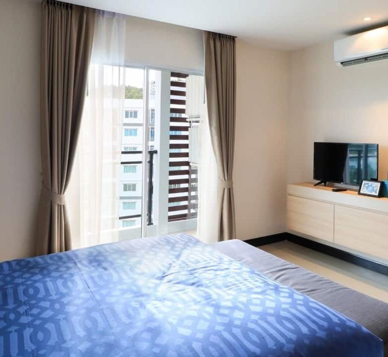 Exclusive Hua Hin Penthouse with City Skyline
