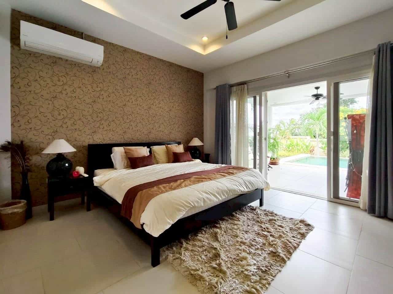 Tropical Hua Hin Villa Golf Course Access