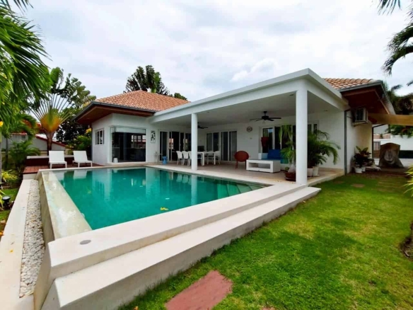 Luxury Pool Villa Hua Hin Golf Course View